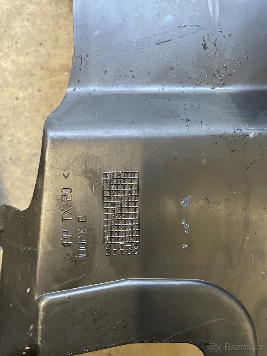 Prodám držáky krytů pod motor bmw e39 v8 - 3