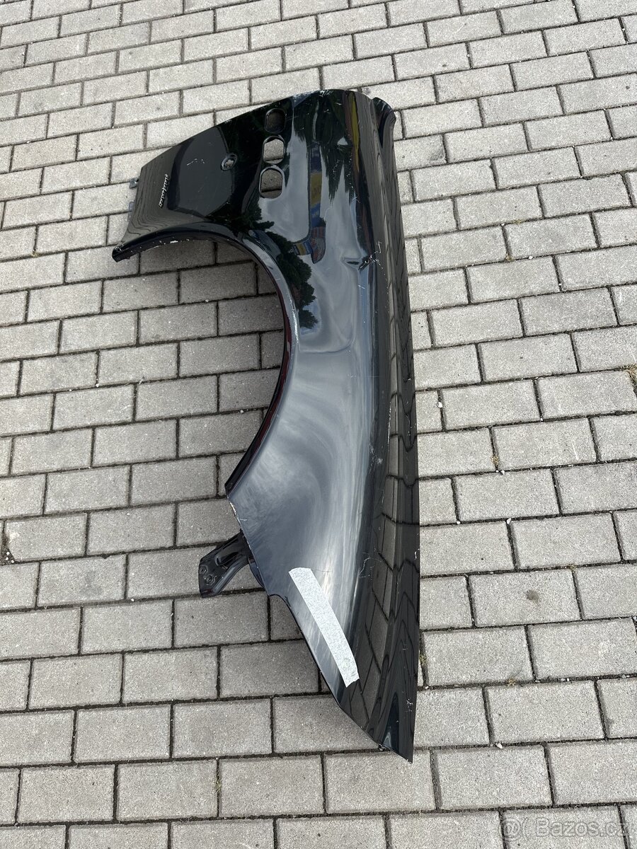 Maserati Quattroporte V - 3