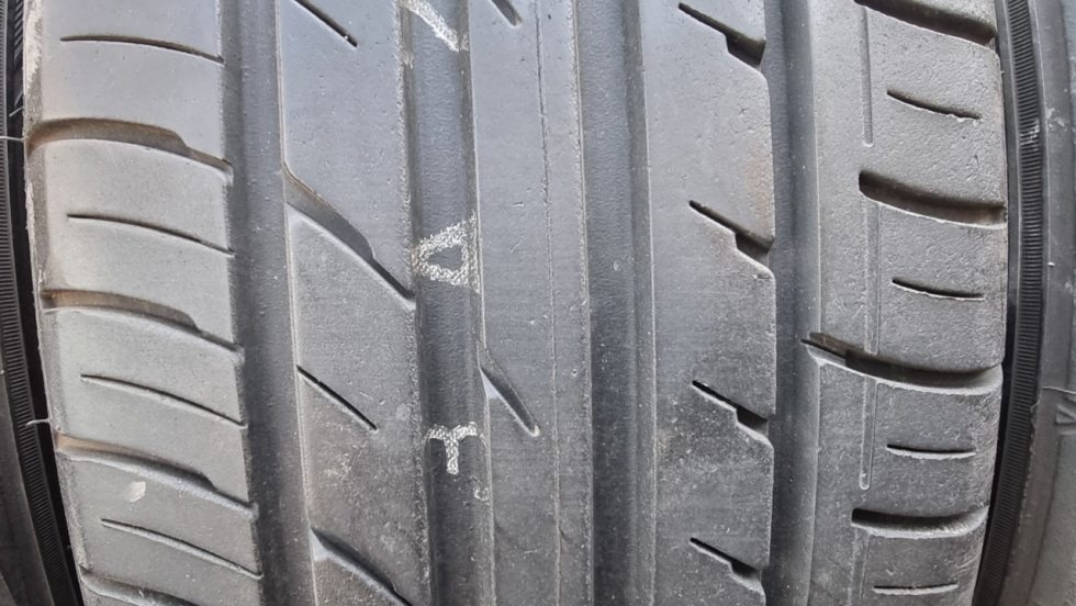 Letní pneu 225/55/16 Falken - 3