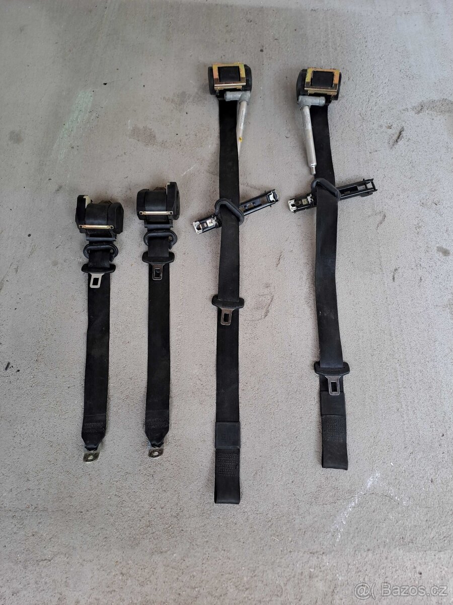 Prodám náhradní díly na Audi A3, r.v. 1998 - 3