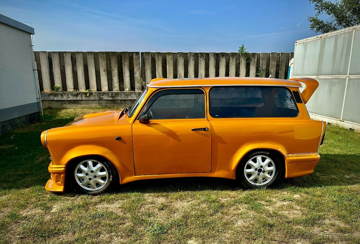 Predám TRABANT 601 Combi cena 2.700 € - 3
