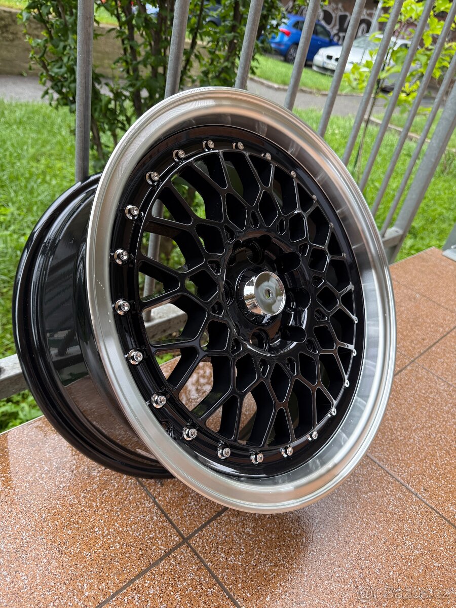 NOVÁ NEROZBALENÁ ALU SADA 4x100/4x114,3 R15 - 3