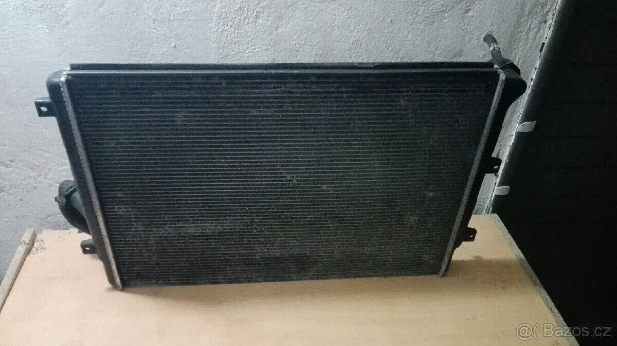 Octavia2 Chladič vody 1.9 tdi 77kw - 3