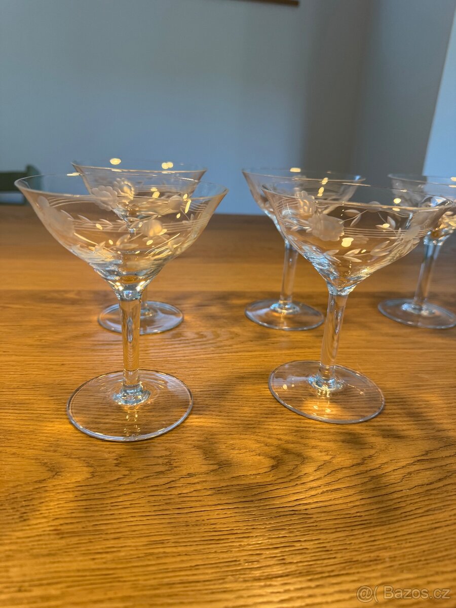 Sada broušených skleniček - 3