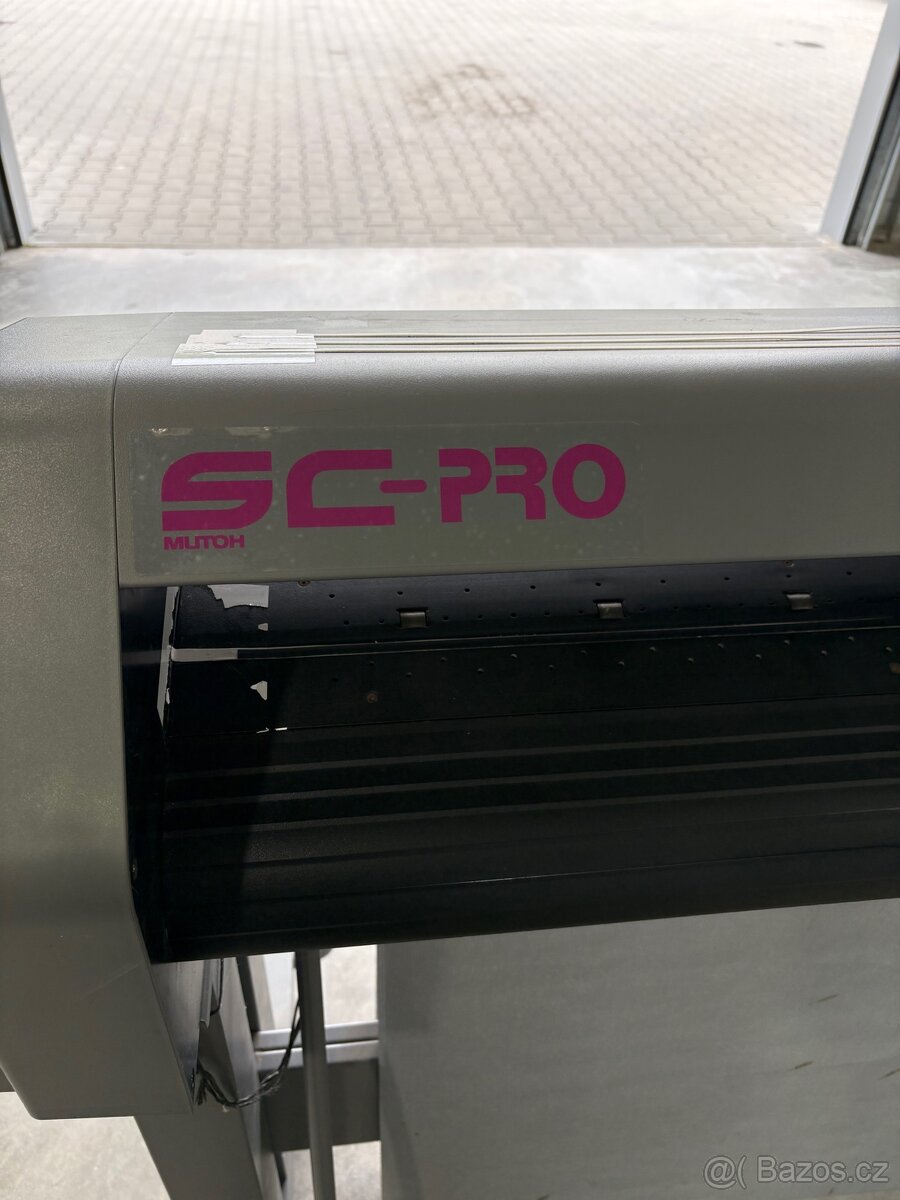Mutoh SC-PRO řezací plotr - 3