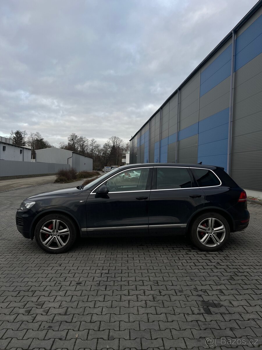 Volkswagen Touareg R line V6 TDI 2013 ODPOČTOVÉ - 3