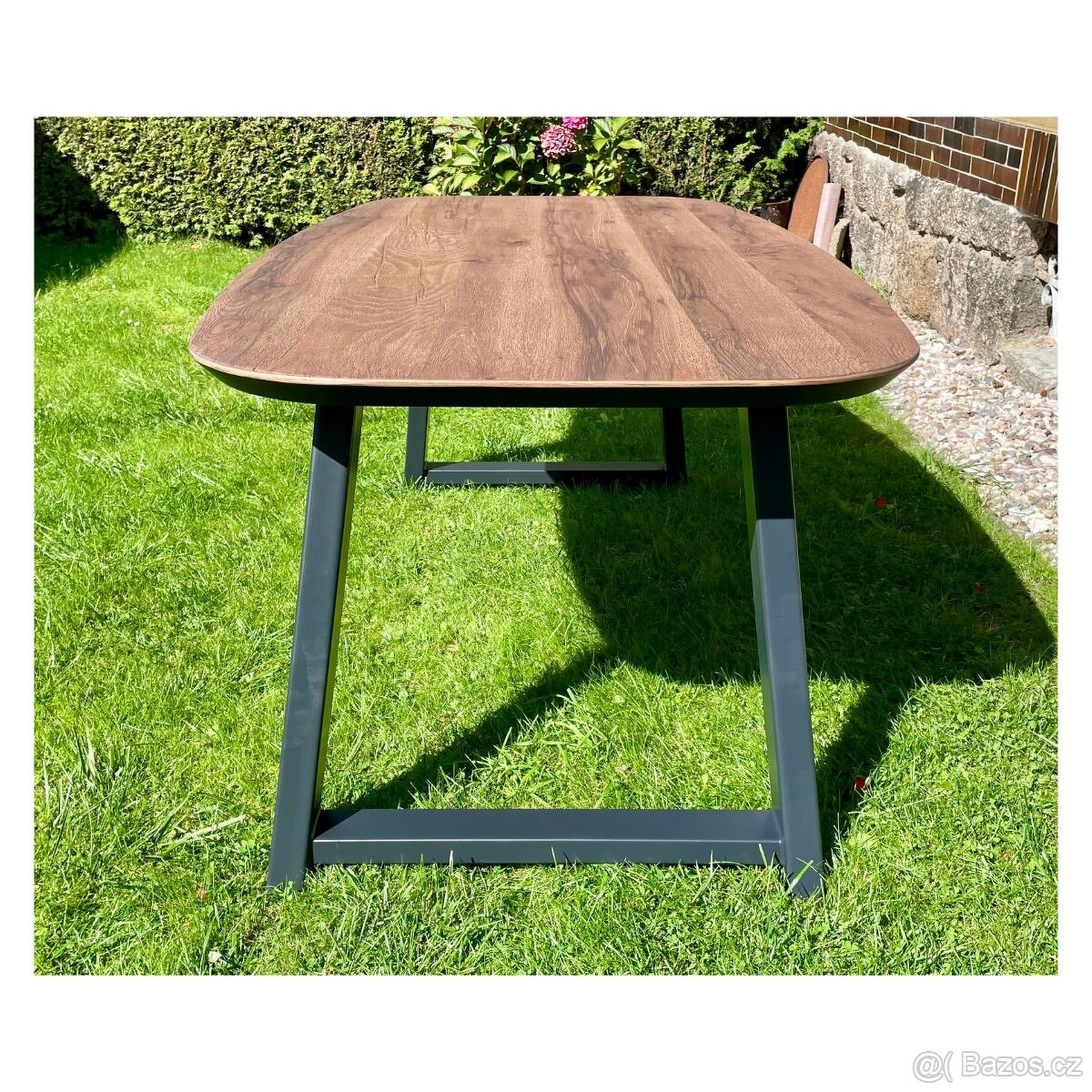 Nerozkládací jídelní stůl - Canica - 3