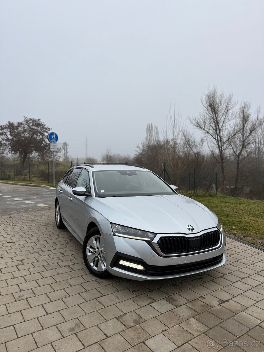 Škoda Octavia IV 2022 rok 2.0 tdi Automat - 3