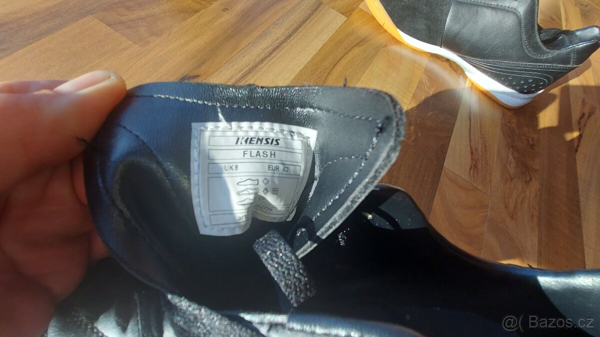sálové boty Kensis Flash černé 42 - 3
