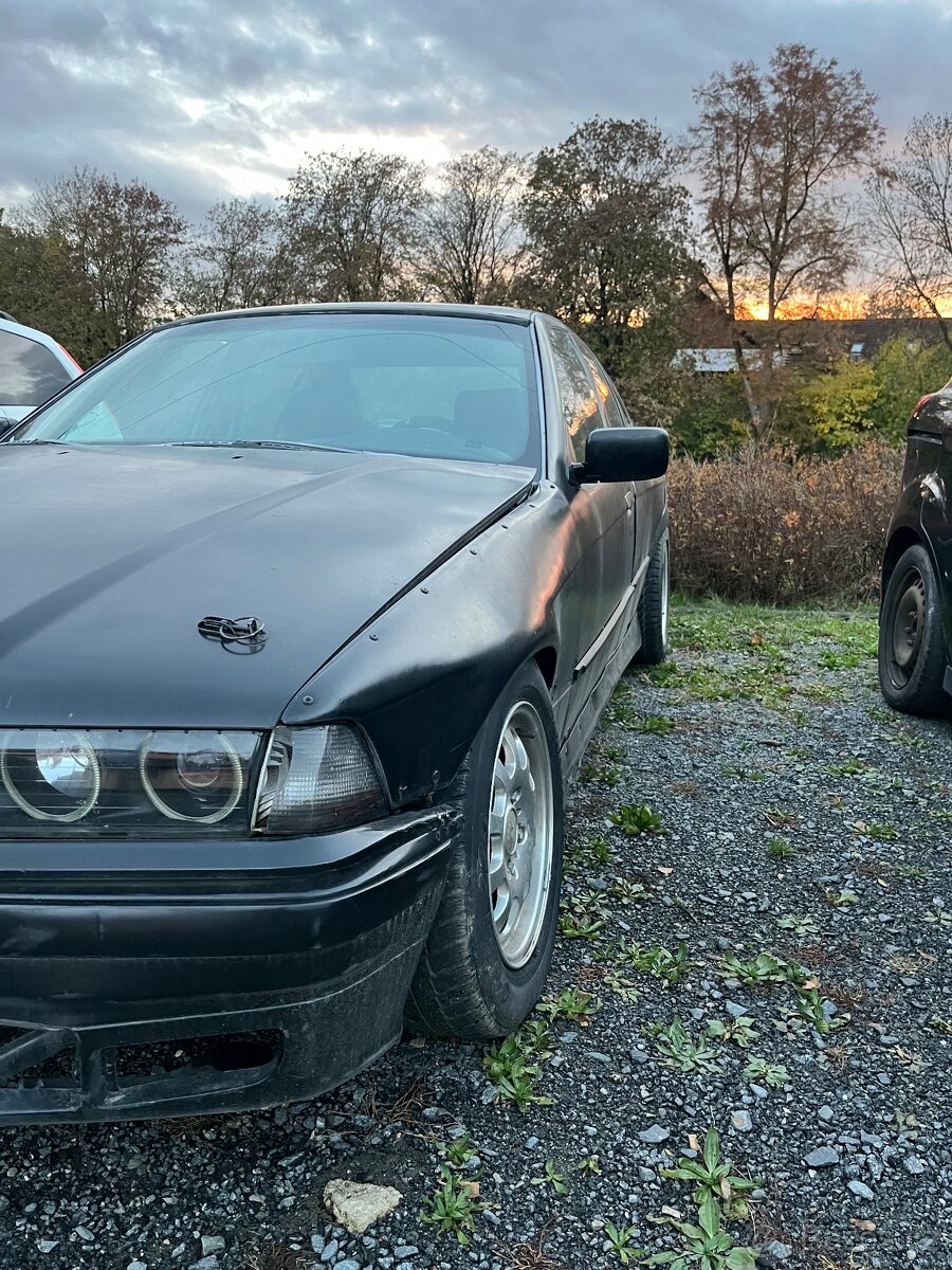 BMW e36 320i Drift/street bezvanos - 3