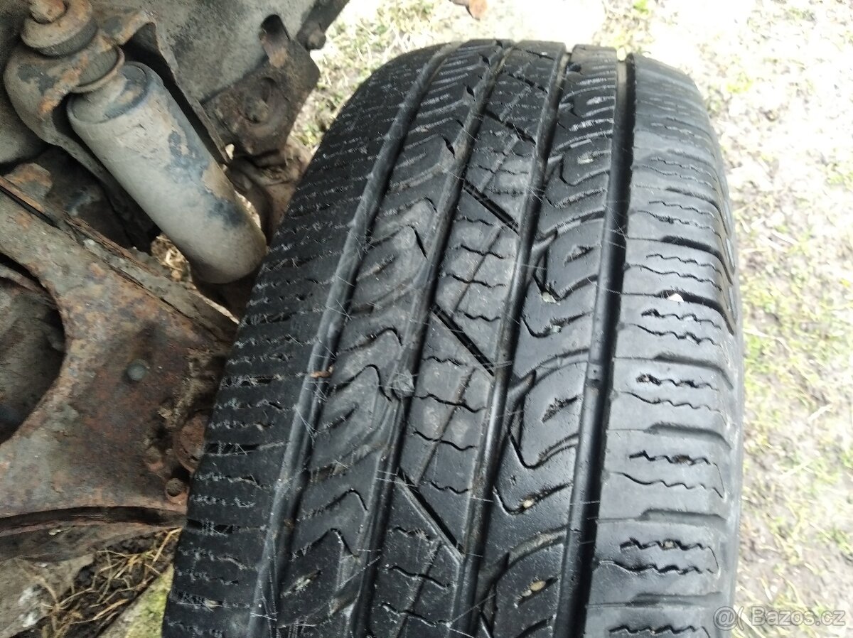 Rozprodán levně Fronteru 2.0I A - 3