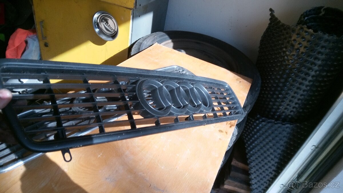 Přední maska AUDI 80B4 - 3