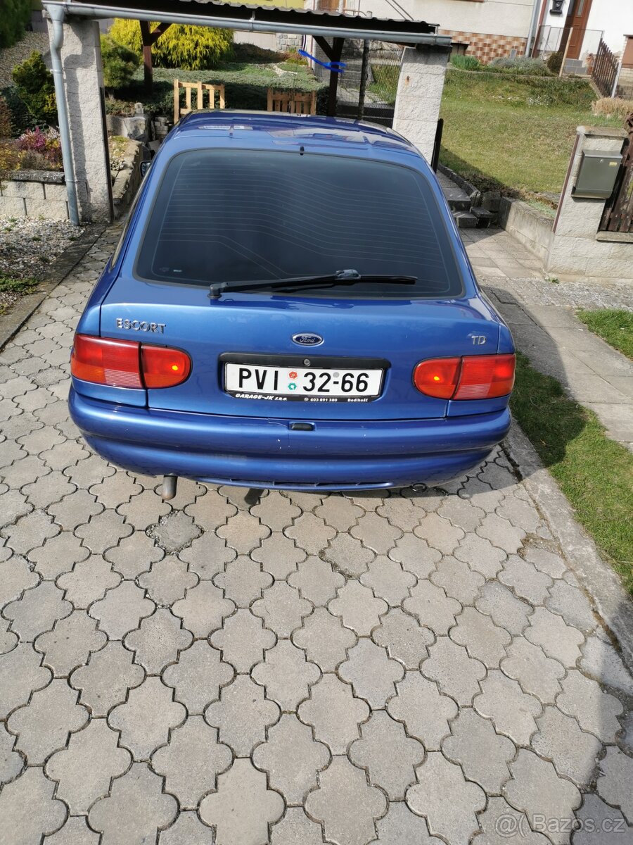 Ford Escort - 3