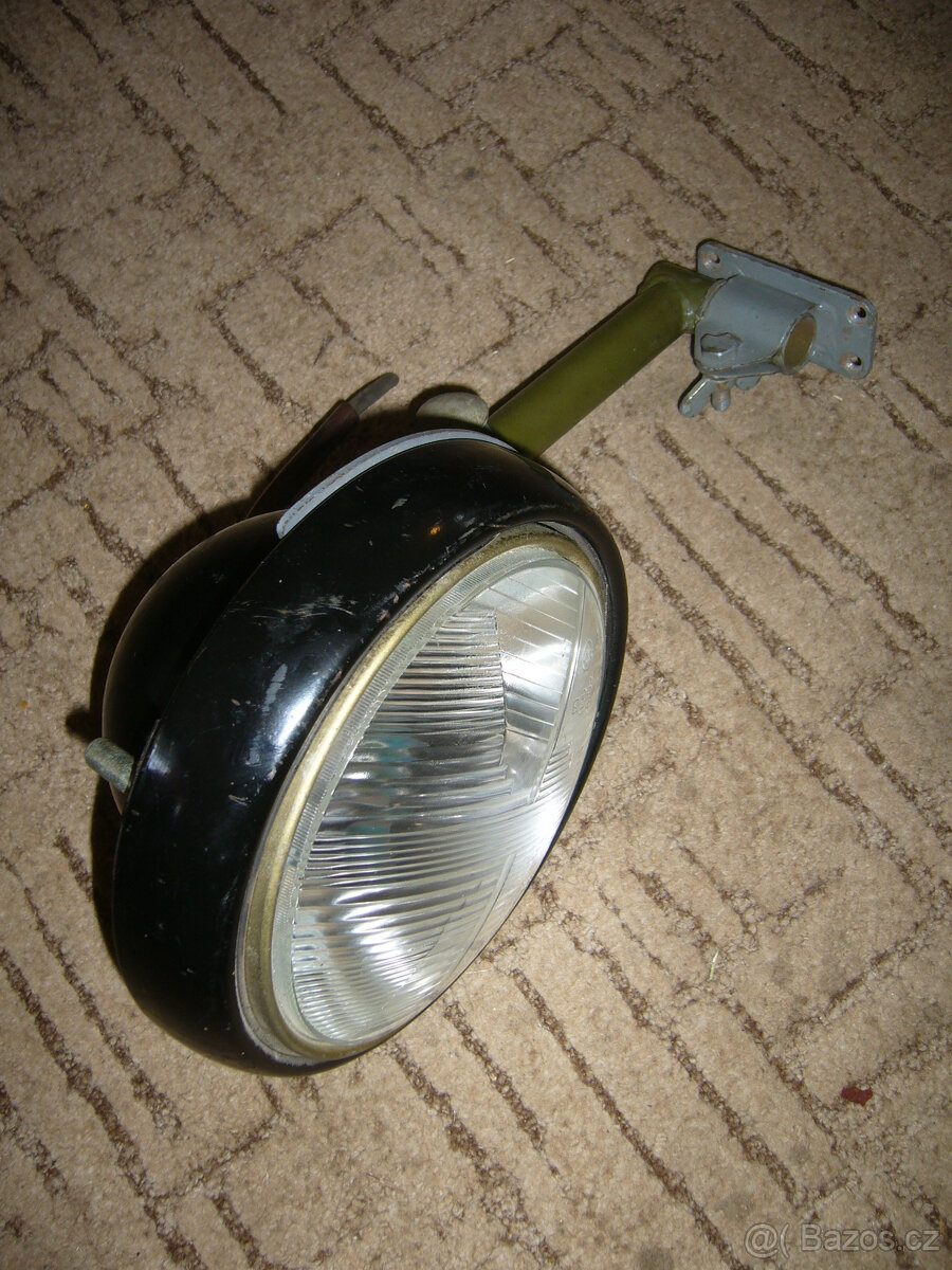 Přídavný reflektor, hledáček - 3