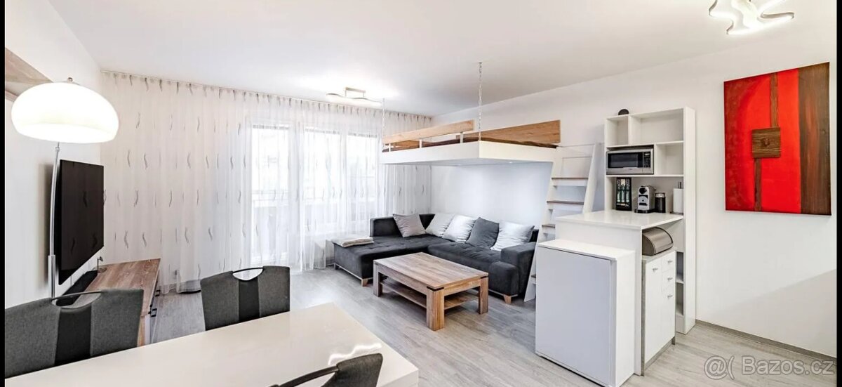 Zavěšená postel 140x200 - 3