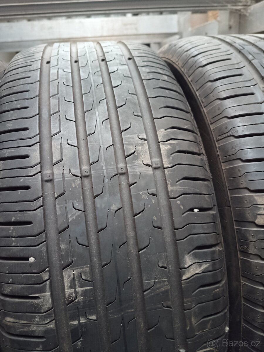 235/55/18 Continental - 3