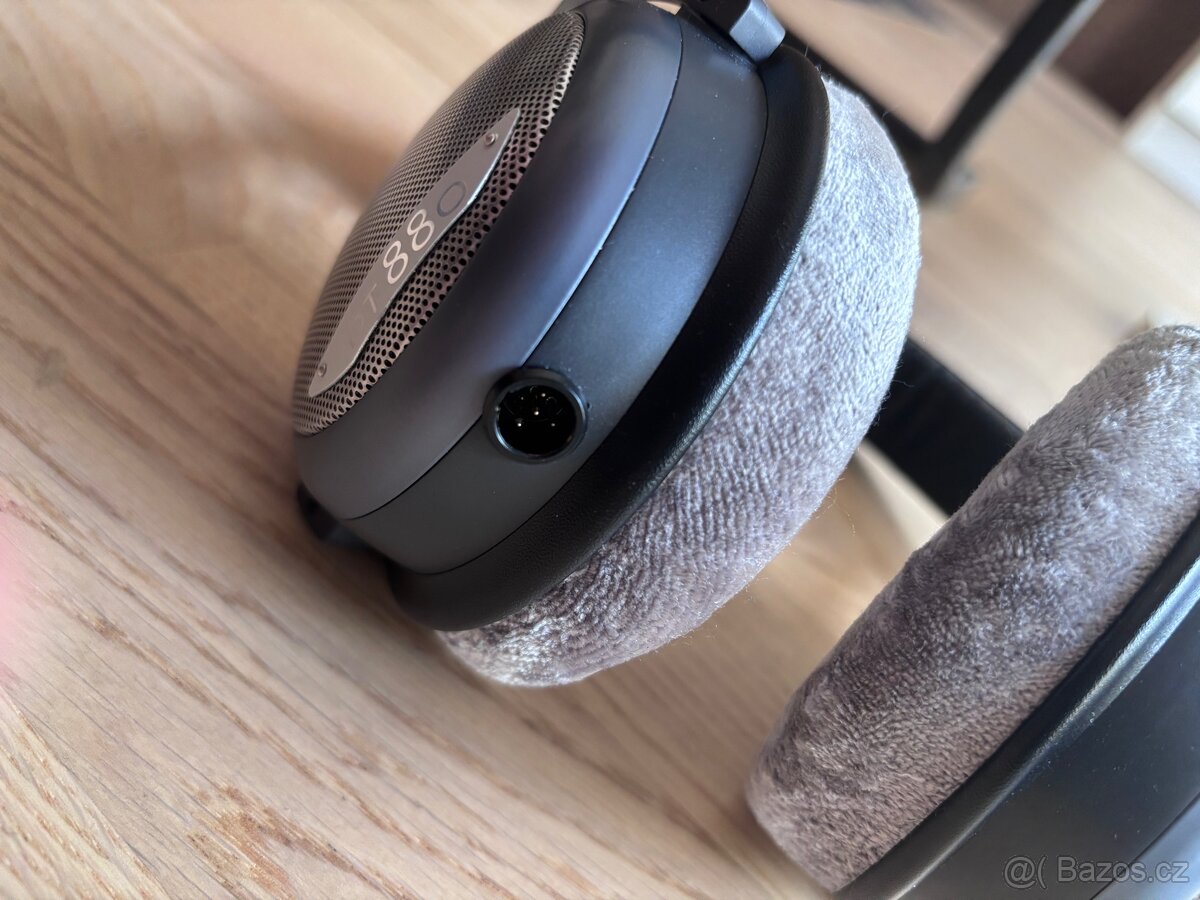 Beyerdynamic DT 880 600 Ohm, Custom Cans mod, 2 kabely - 3