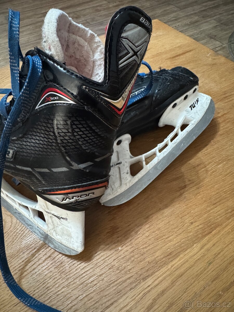 Dětské chlapecké lední brusle BAUER VAPOR X500 - 3
