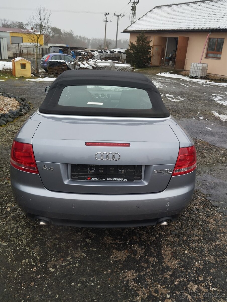 AUDI A4 Cabrio 3,0 TDI quattro TOP - 3