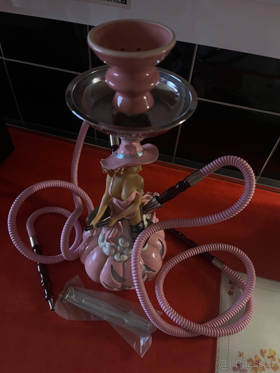 Růžová větší vodnice - 3