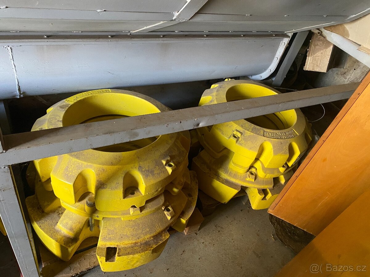 Závaží John deere - 3