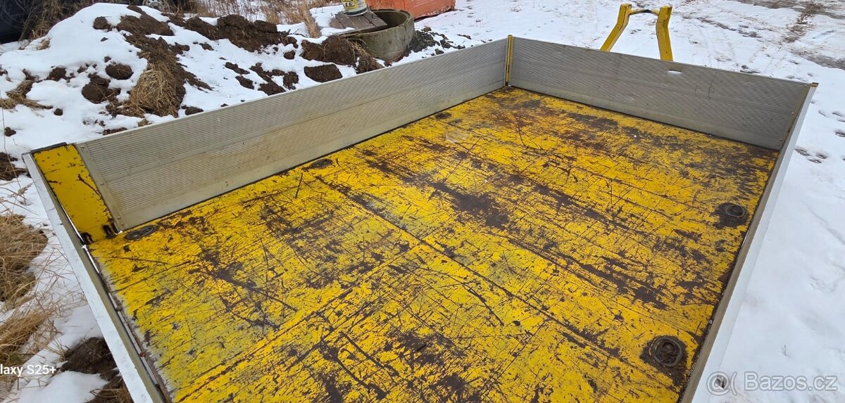 KONTEJNER BOČNICOVÝ - 3