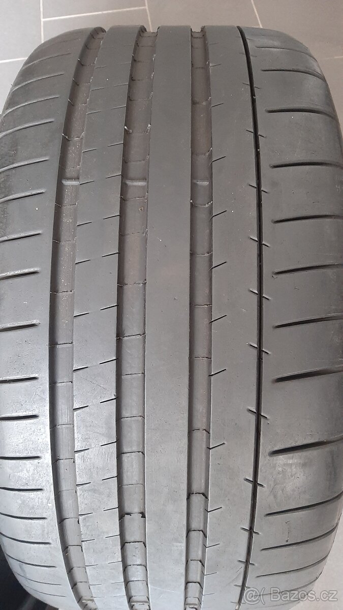 Pneumatiky zimní 235/65R16-C Continetal-vanco - 3