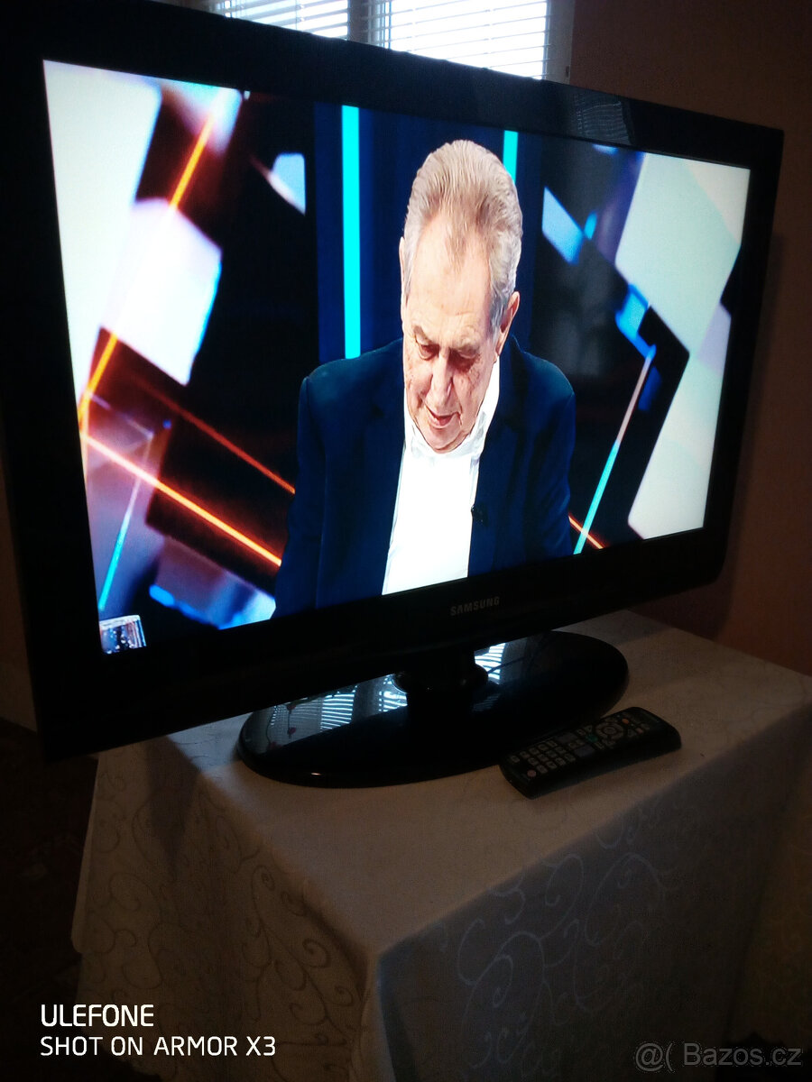 Televize Samsung úhlopříčka 82 cm - 3