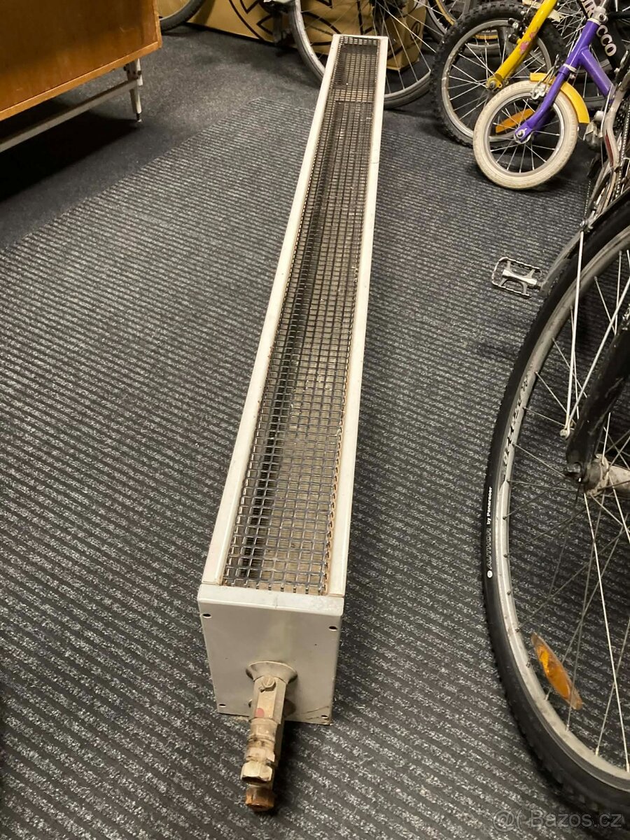 6 kusů radiátorů Radik - 3