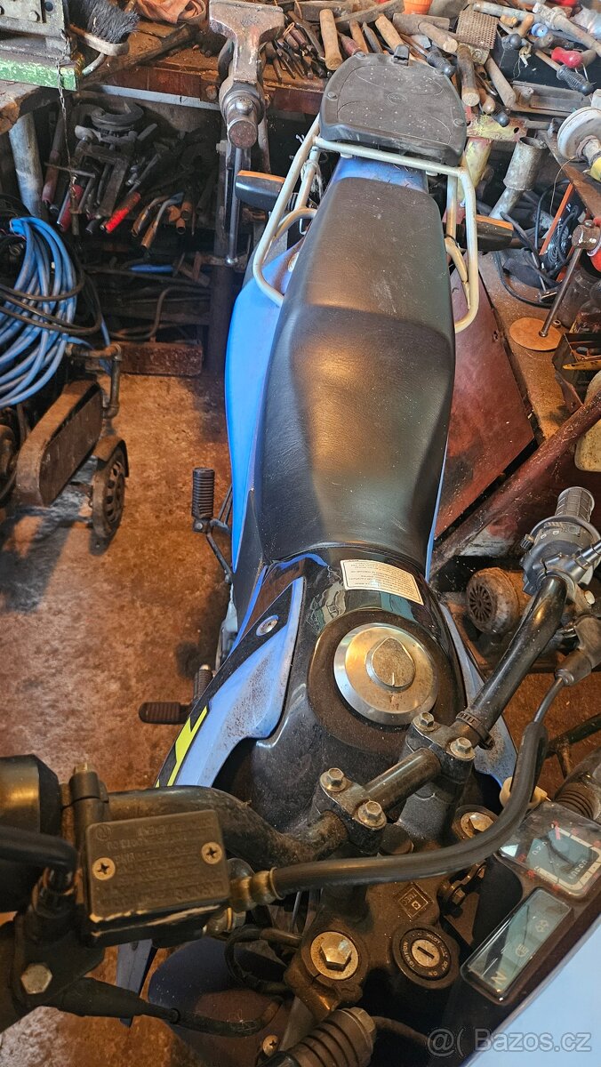 Motorka TMEC MT 125 - 3