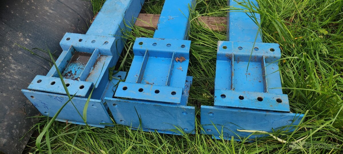 Železné sloupy 3m, Kotvy na pergoly - 3