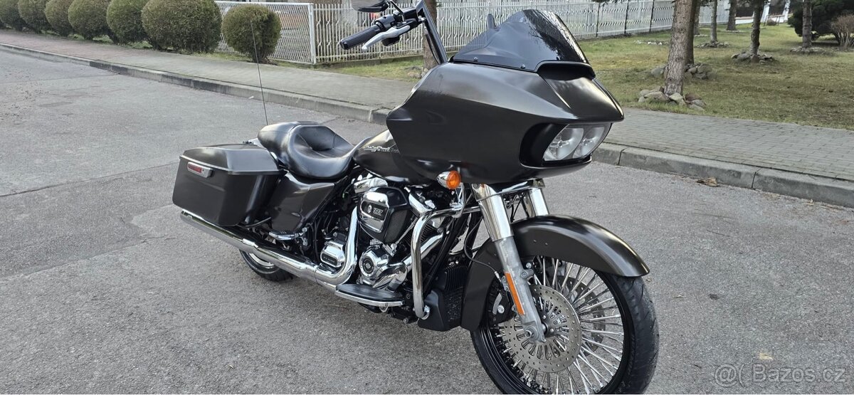 Harley Davidson Road Glide 2020 - 3