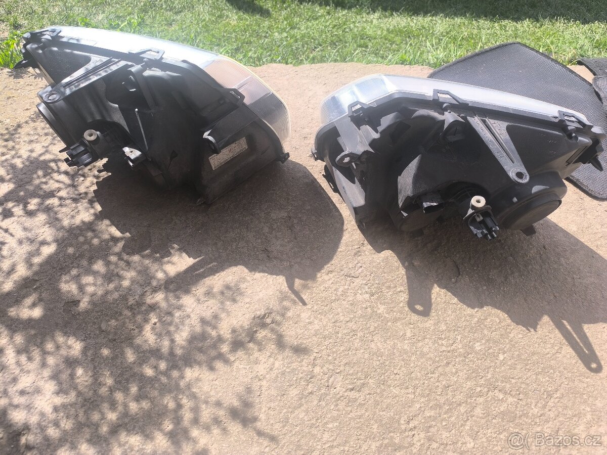 Světla Dacia Duster - 3