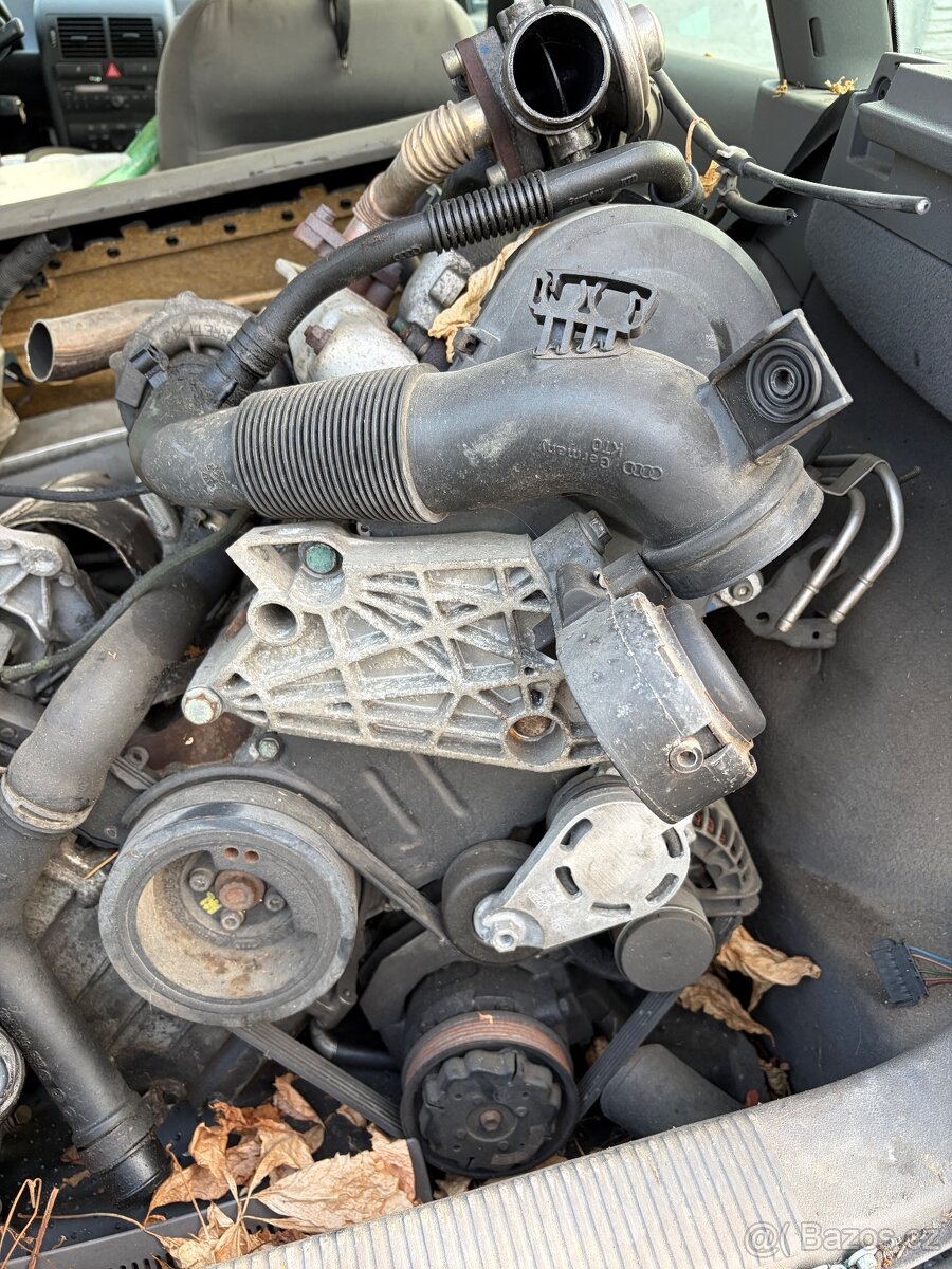 Prodam motor vcetne prevodovka 1,4tdi AMF - 3