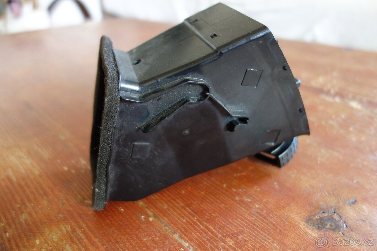 Výdech topení VW T5 - 3