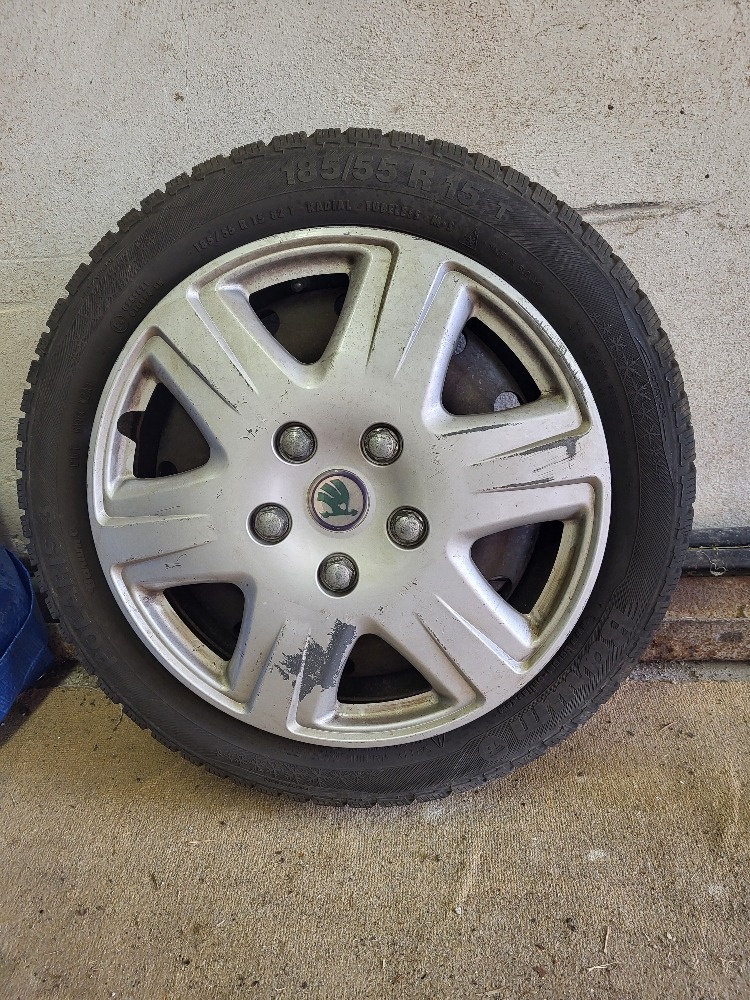 Kola 185/55 R15 - 3