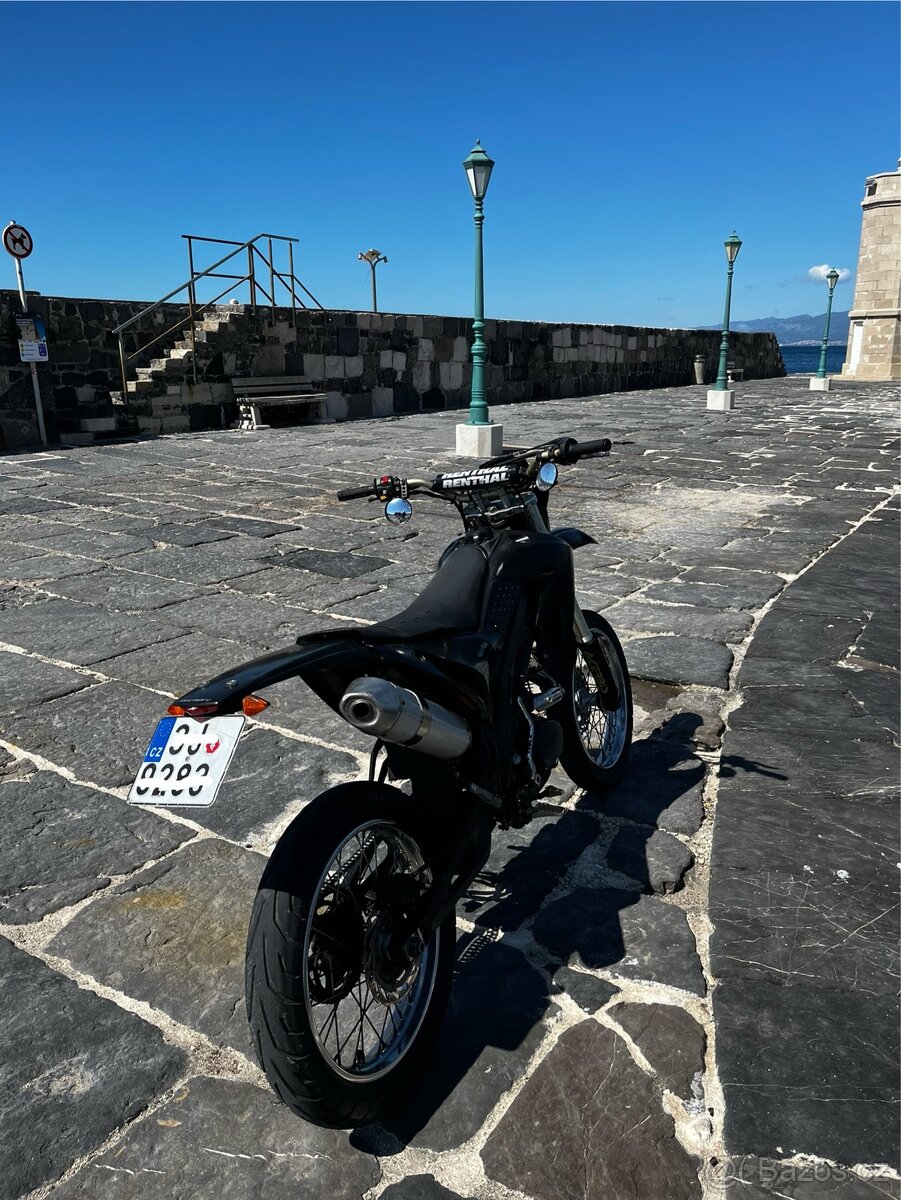 XMOTOS 125 4T
