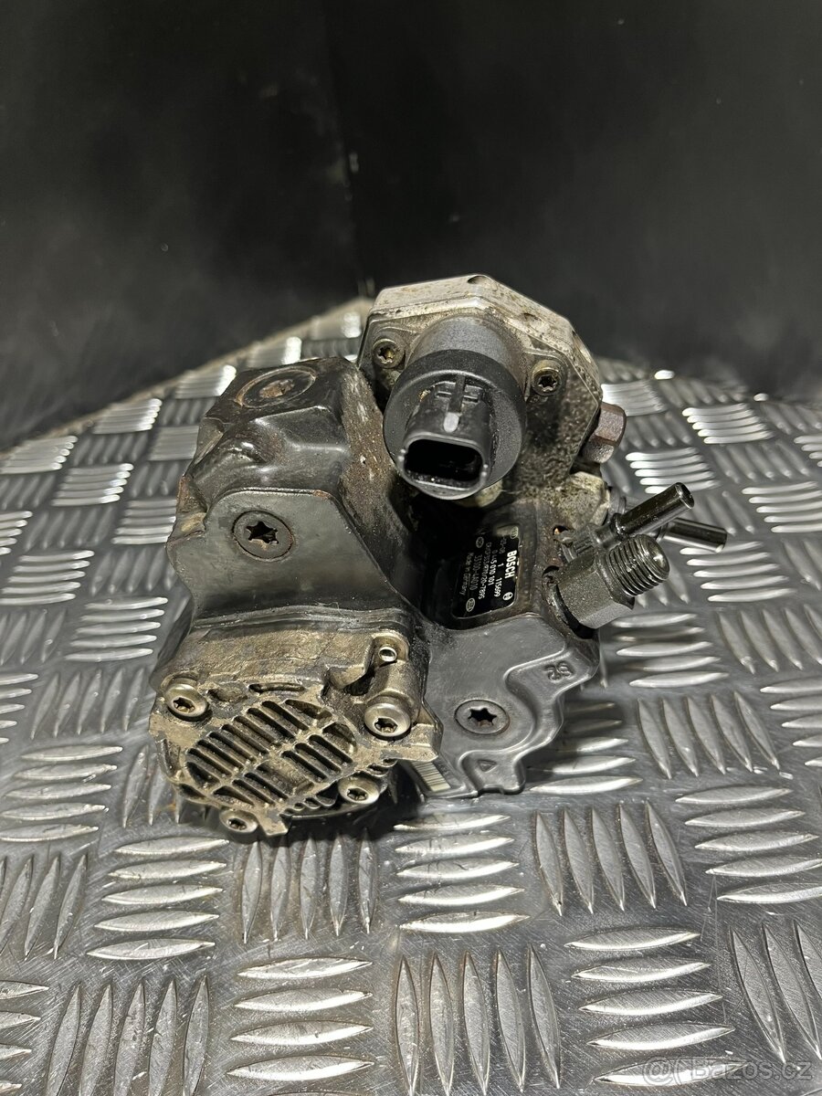 //Vstřikovací Čerpadlo Kia 2.5CRDi Bosch // - 3