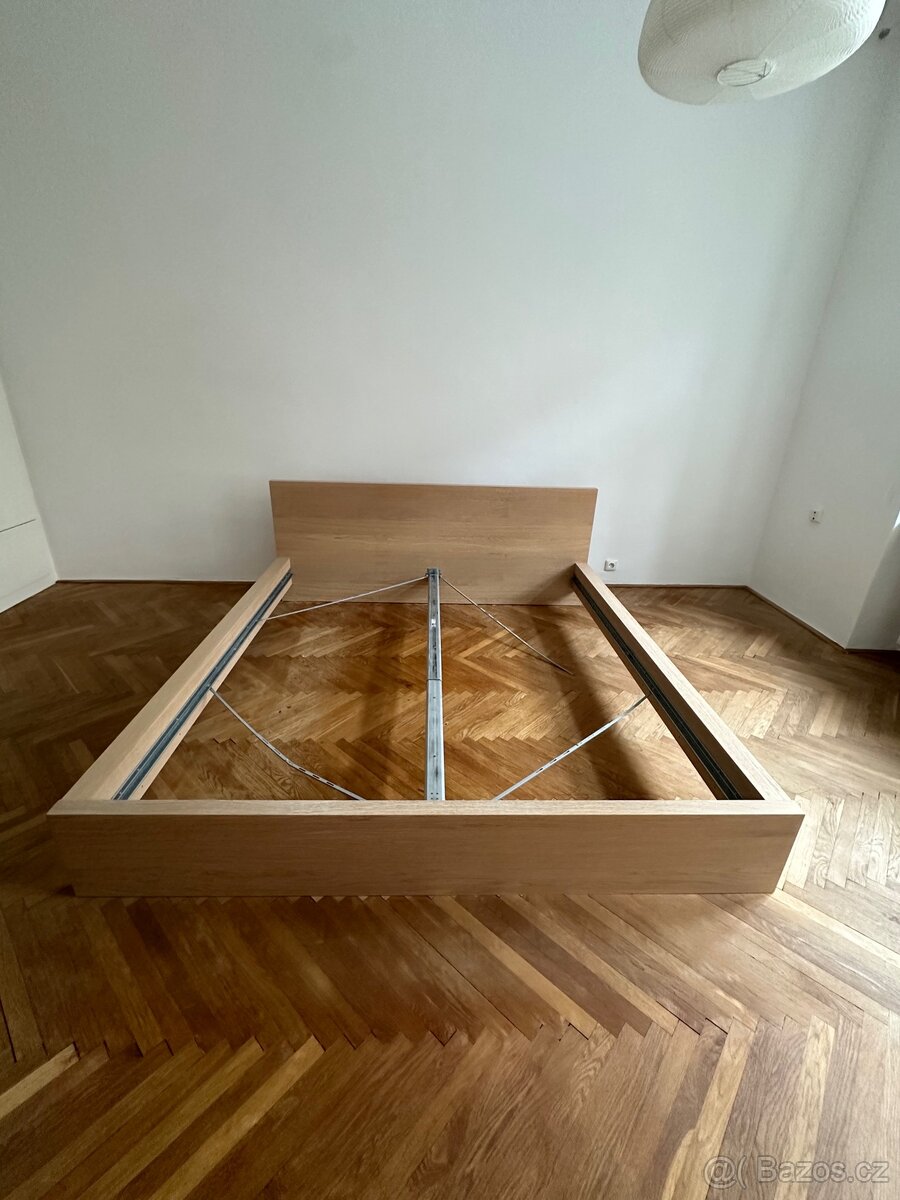 Prodám postel IKEA MALM - 3