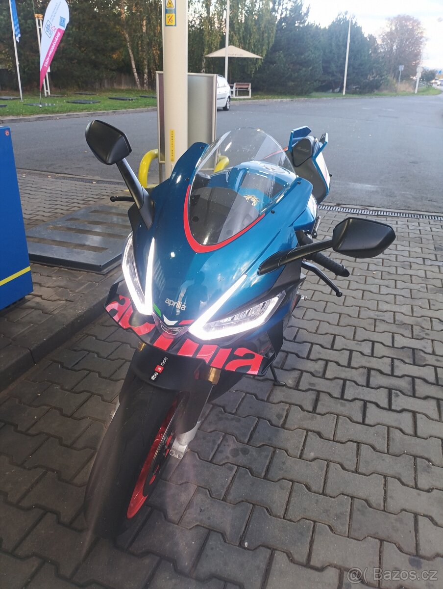 Aprilia RSV4 1100RR 2025 220ps - 3
