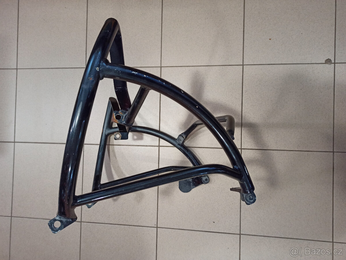 Padáky na Triumpha - 3