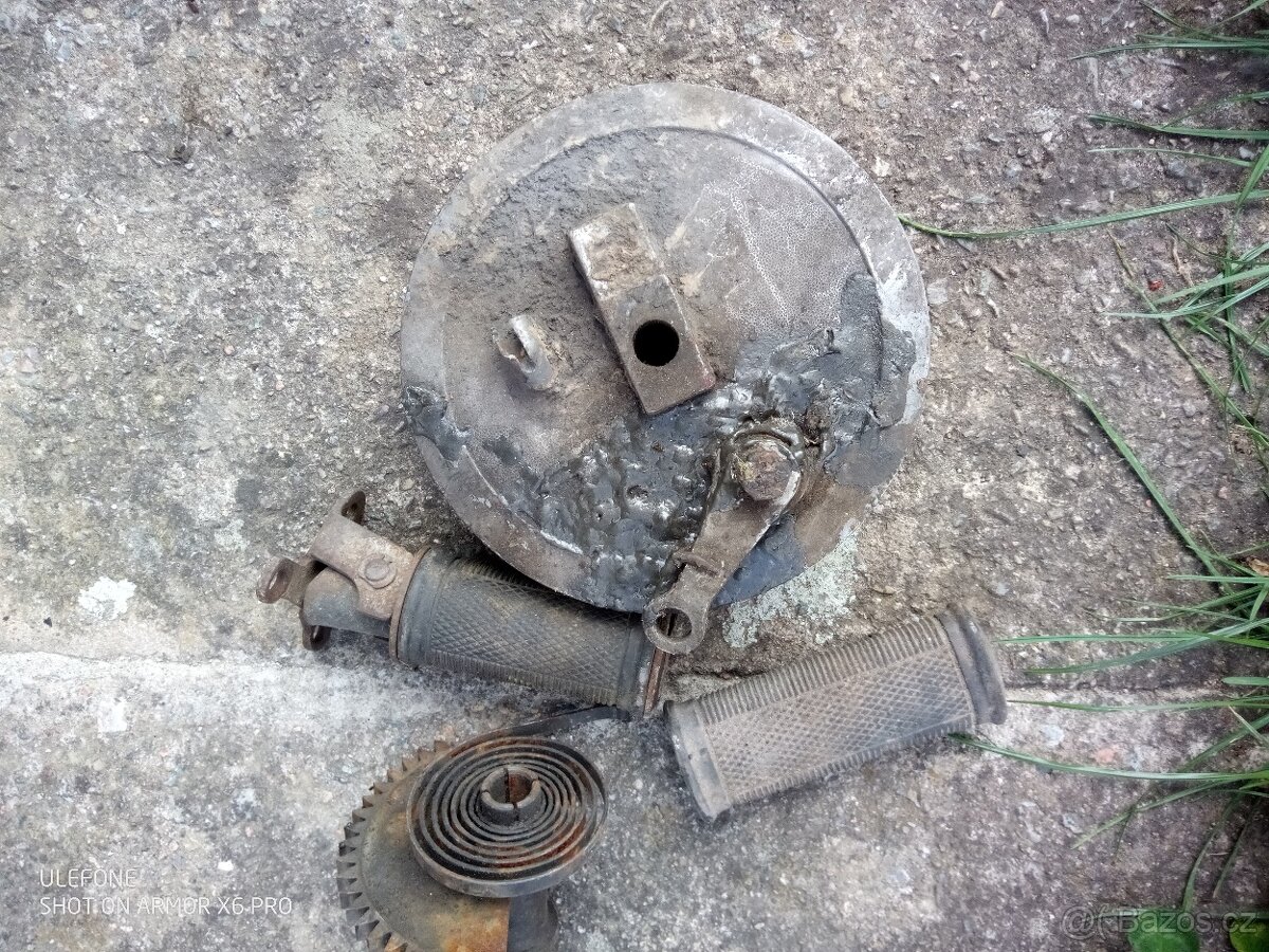 Jawa, ČZ 150Konvolut věci malá kyvacka? - 3