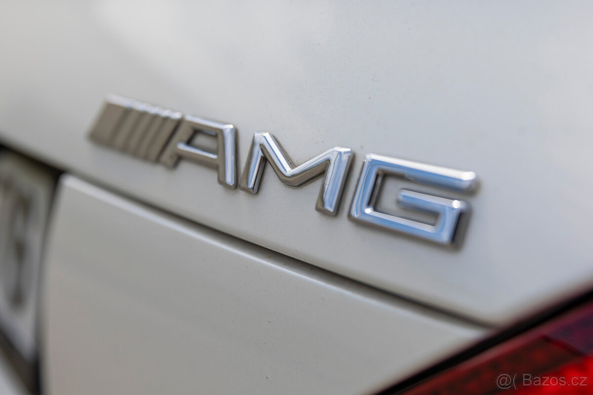 Mercedes-Benz SL 55 AMG PERFORMANCE - 3