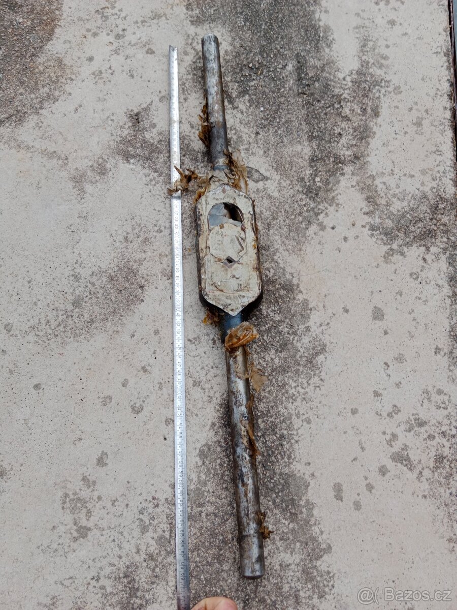 Vratidlo na závitníky - 3