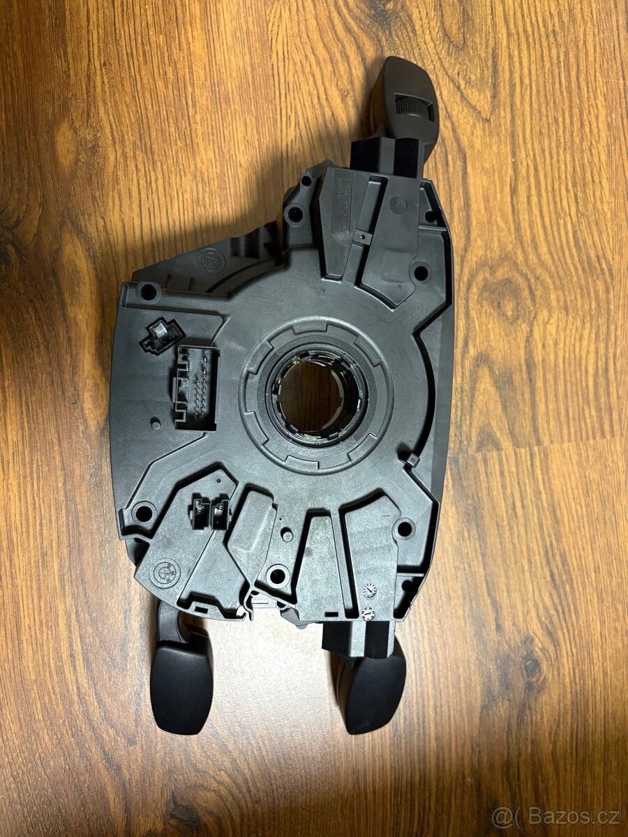 Multifunkční přepínače pod volantem BMW E90 - 3