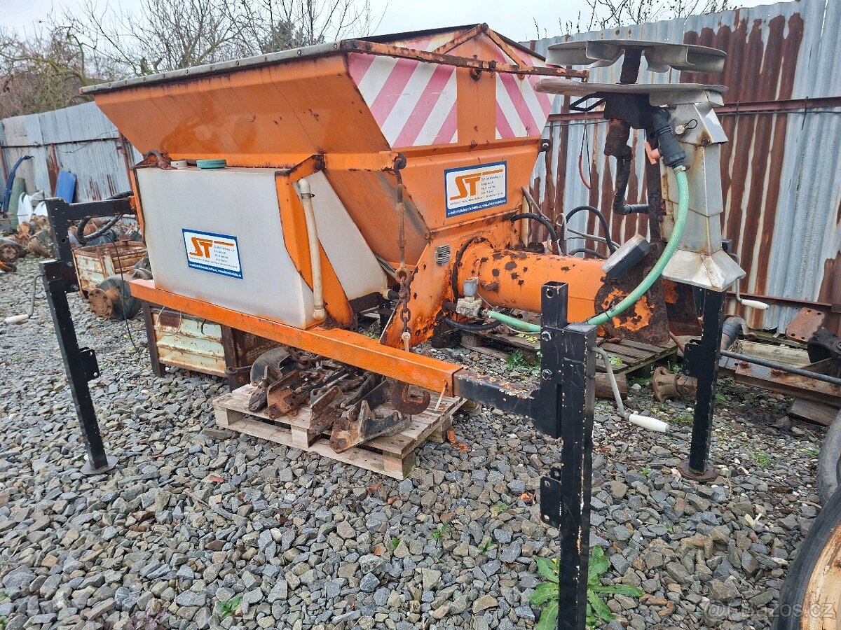 Muticar posypová nástavba - 3