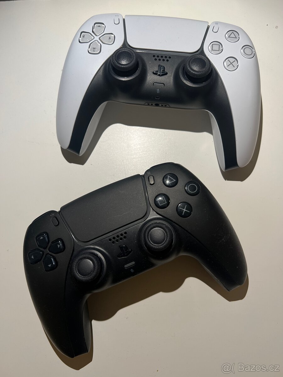 PS5 digital verze 825 GB + 2 ovladače - 3