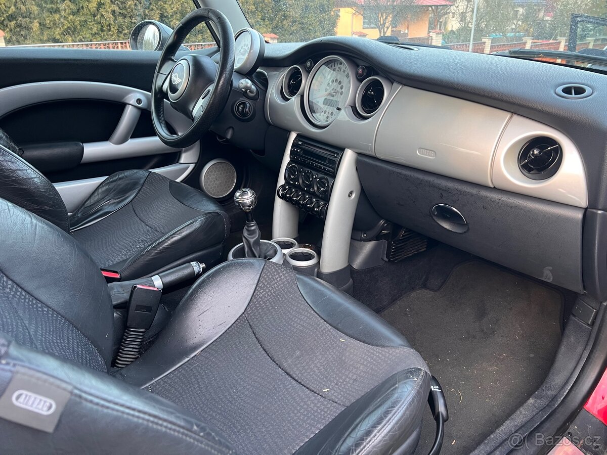 Mini Cooper 1.6 - 3