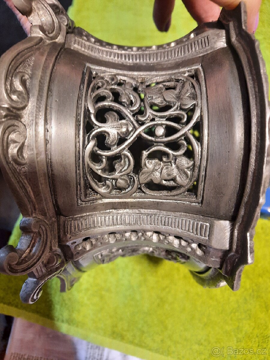 Stará cínová šperkovnice - 3