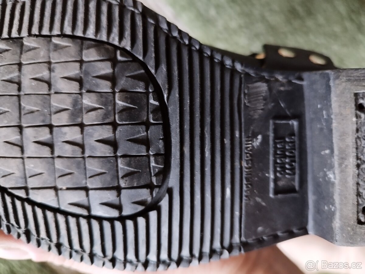 Nové boty na motorku Johnny Bulls vel.36 - 3